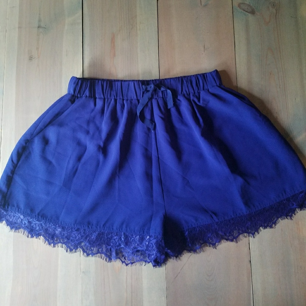 Summer Lace Detail Shorts